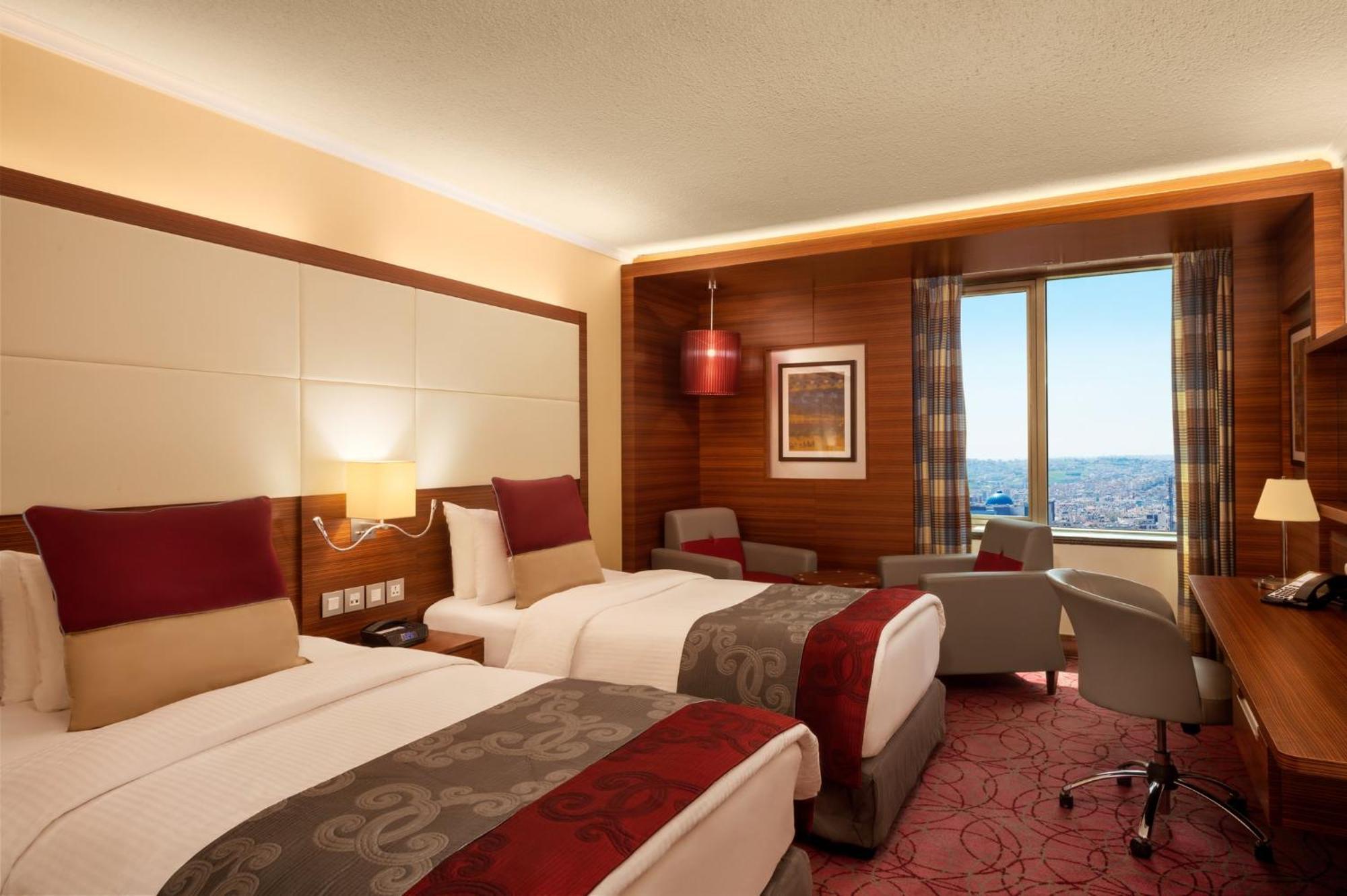 Crowne Plaza Amman By Ihg Hotel Exterior photo